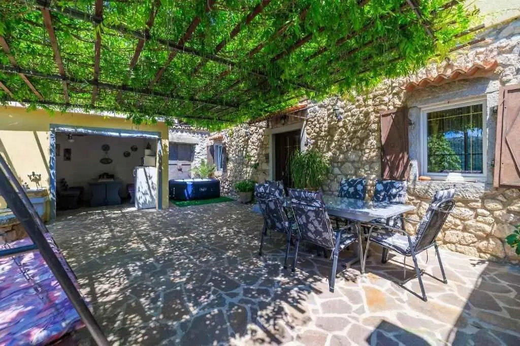 Holiday Home In Bribir 53376